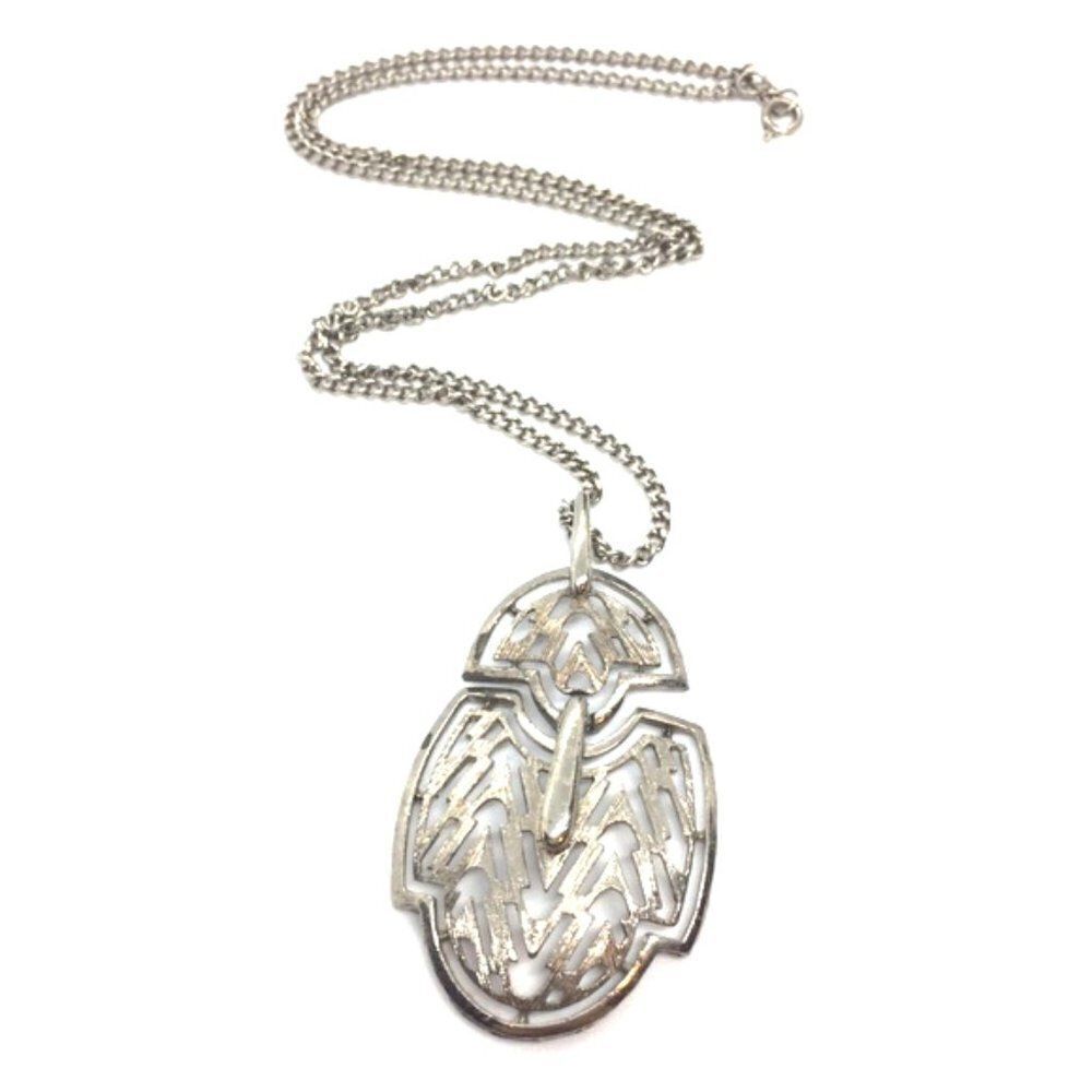 VINTAGE EGYPTIAN REVIVAL NECKLACE Silver Tone Scarab Statement Pendant 24"